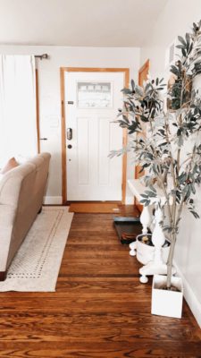 How to Style Neutral Fall Decor